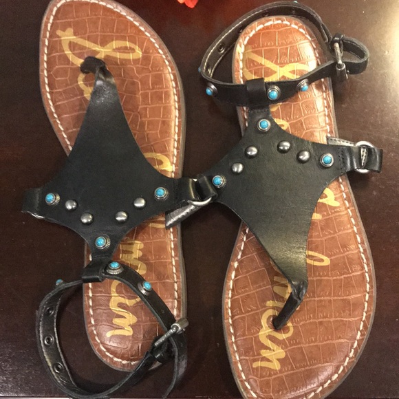 Sandals - Picture 3 of 3